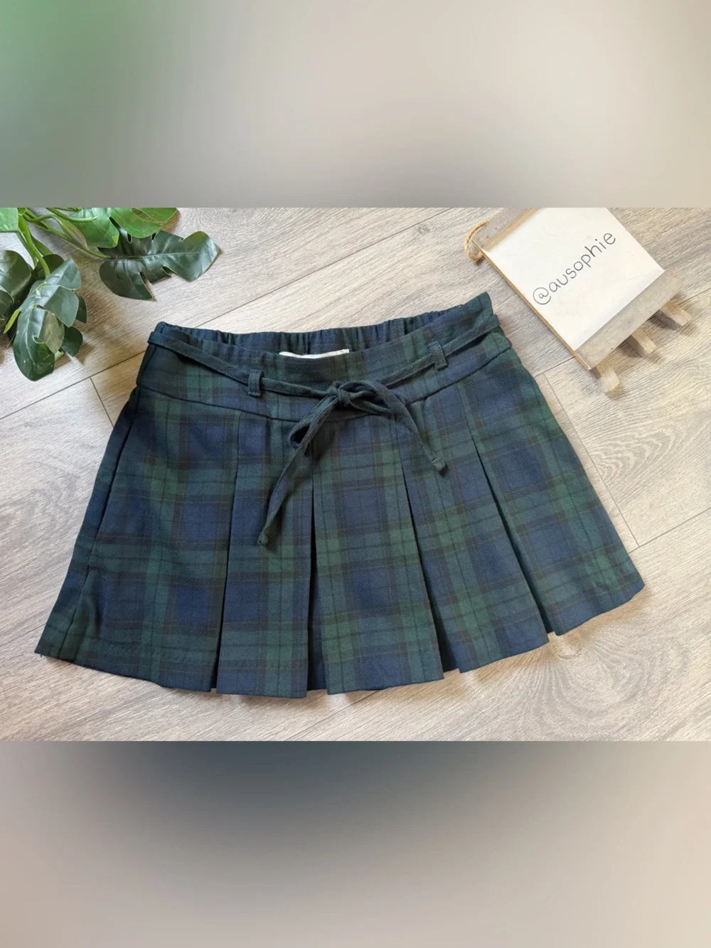 Hollister Preppy Green Plaid Pleated Mini Skirt w Built In Shorts & Waist Tie XS